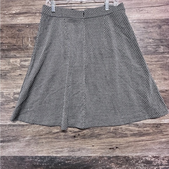 Ann Taylor Midi Black White A-Line Skirt Casual - Picture 2 of 7